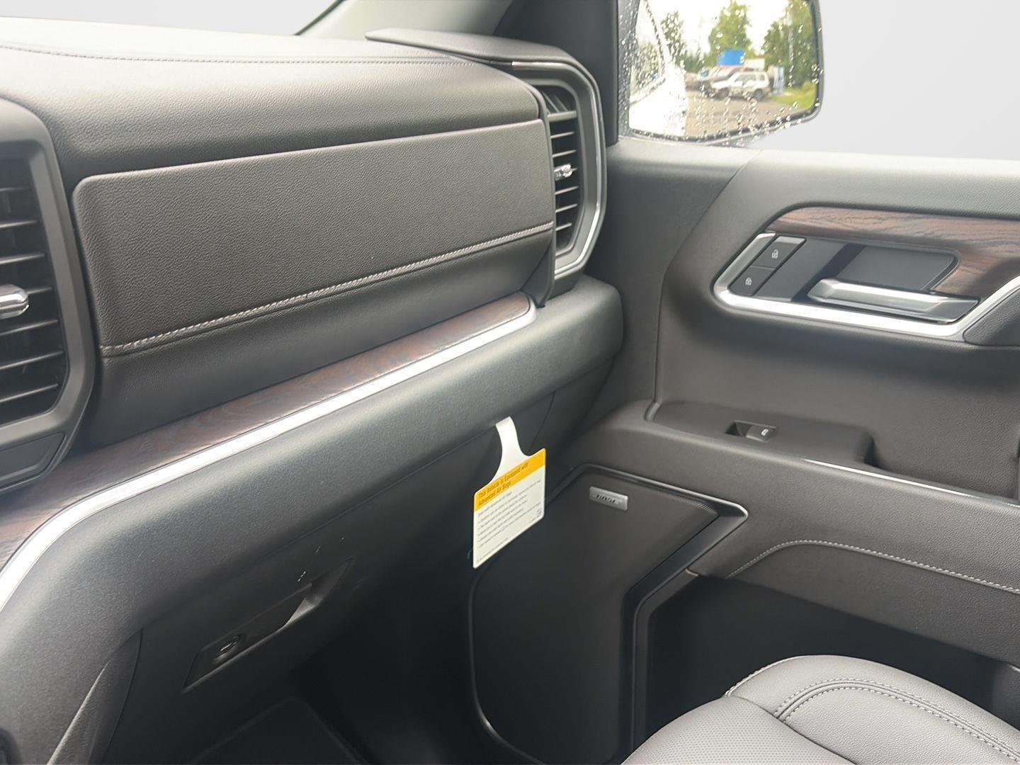 2026 GMC Sierra 1500 photo 34 of 41