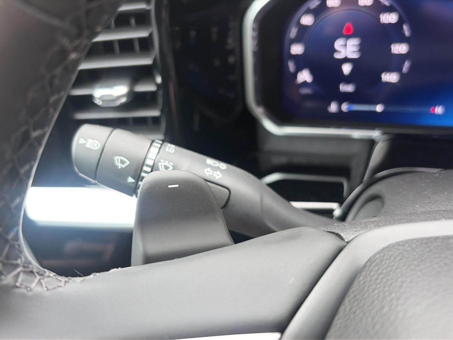 2026 Chevrolet Silverado 1500 photo 16 of 32