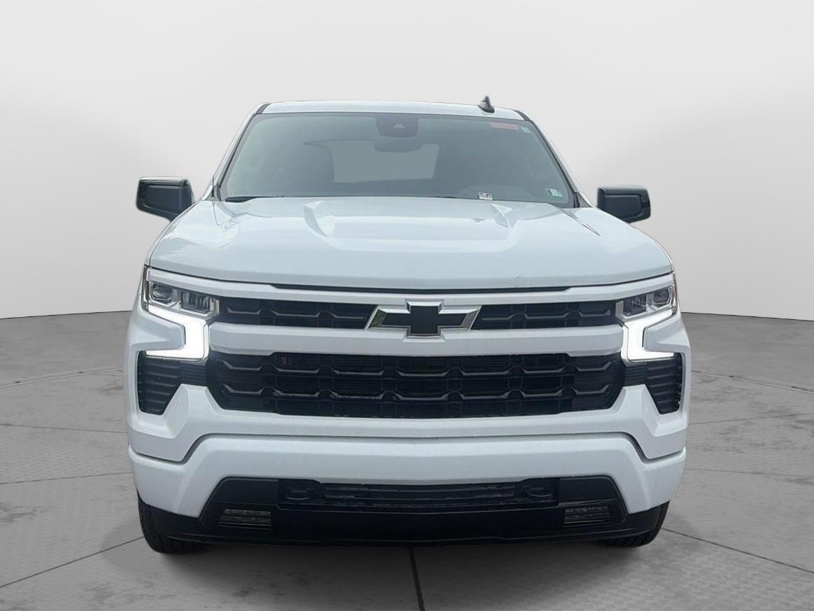 2026 Chevrolet Silverado 1500 photo 2 of 29