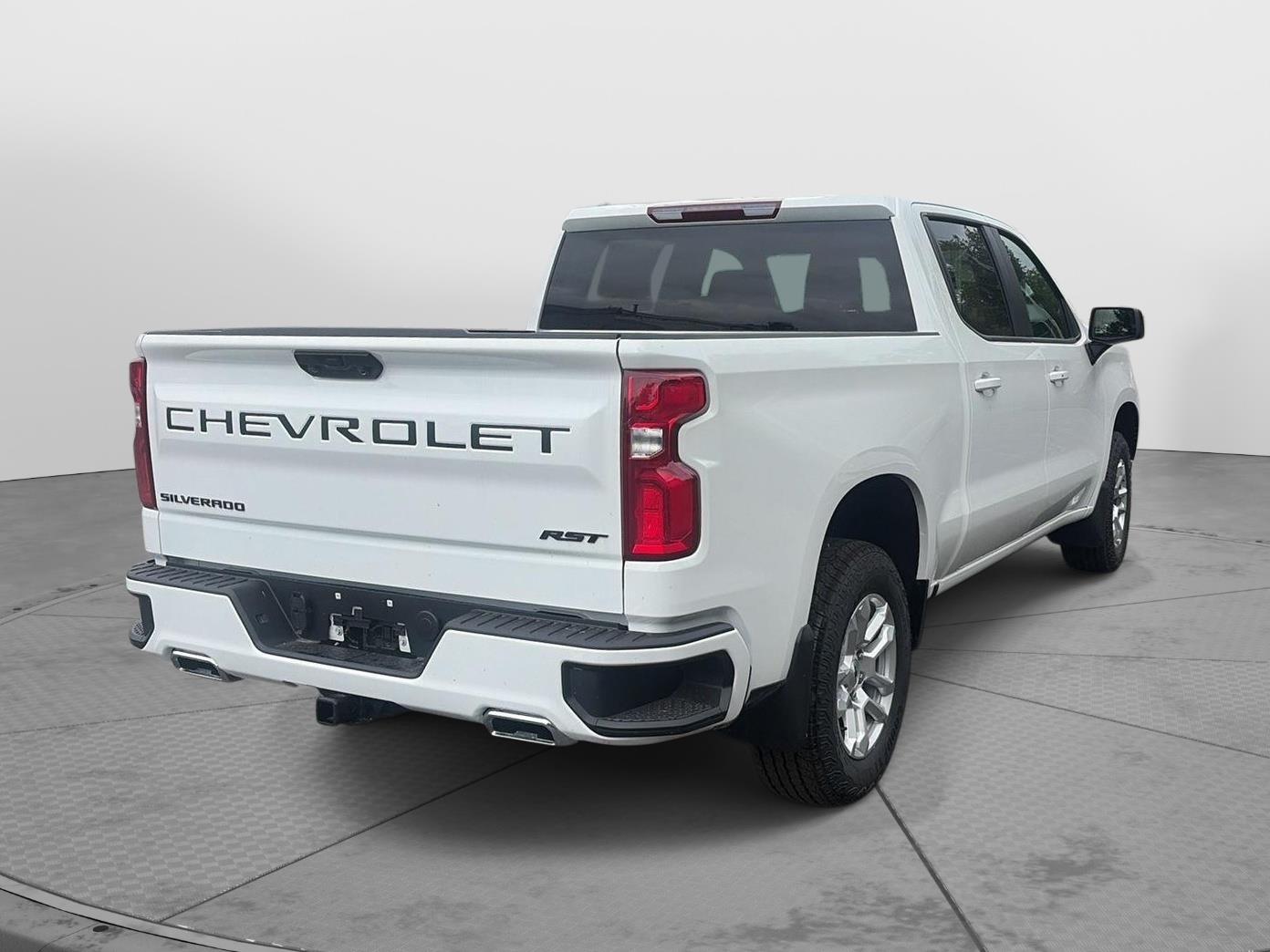 2026 Chevrolet Silverado 1500 photo 4 of 29