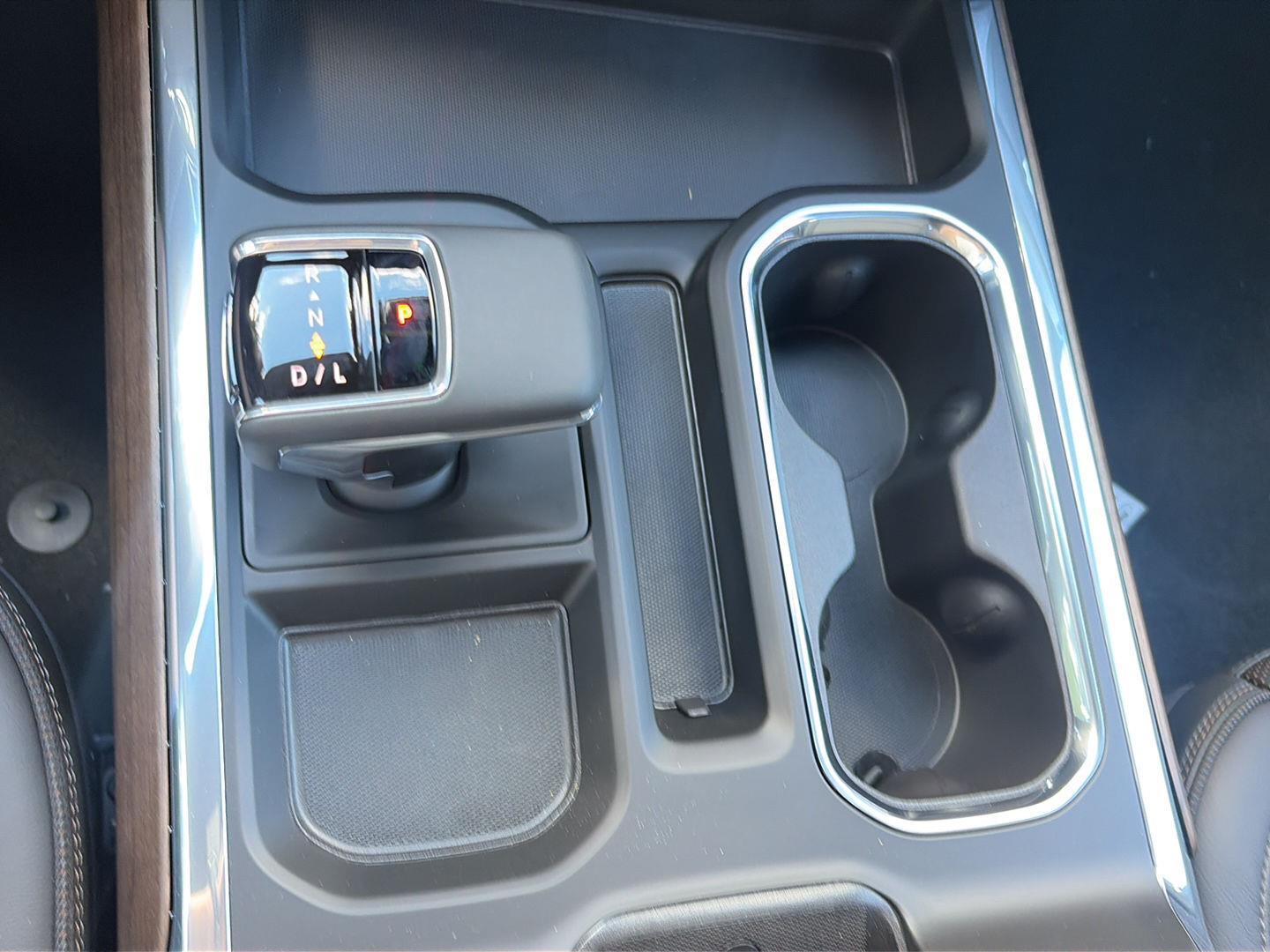 2026 Chevrolet Silverado 1500 photo 30 of 42