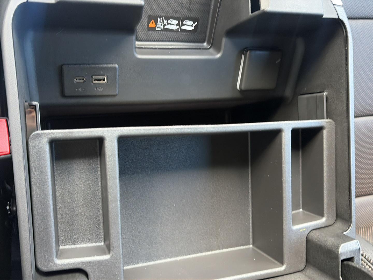 2026 Chevrolet Silverado 1500 photo 32 of 42