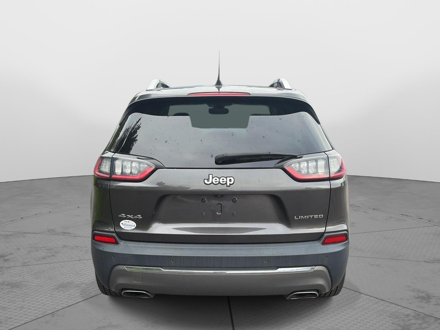 2019 Jeep Cherokee photo 6 of 38