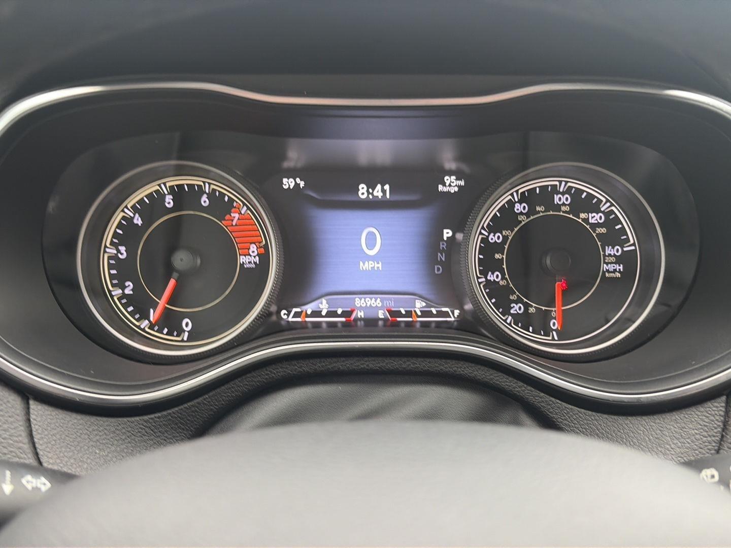 2019 Jeep Cherokee photo 15 of 38