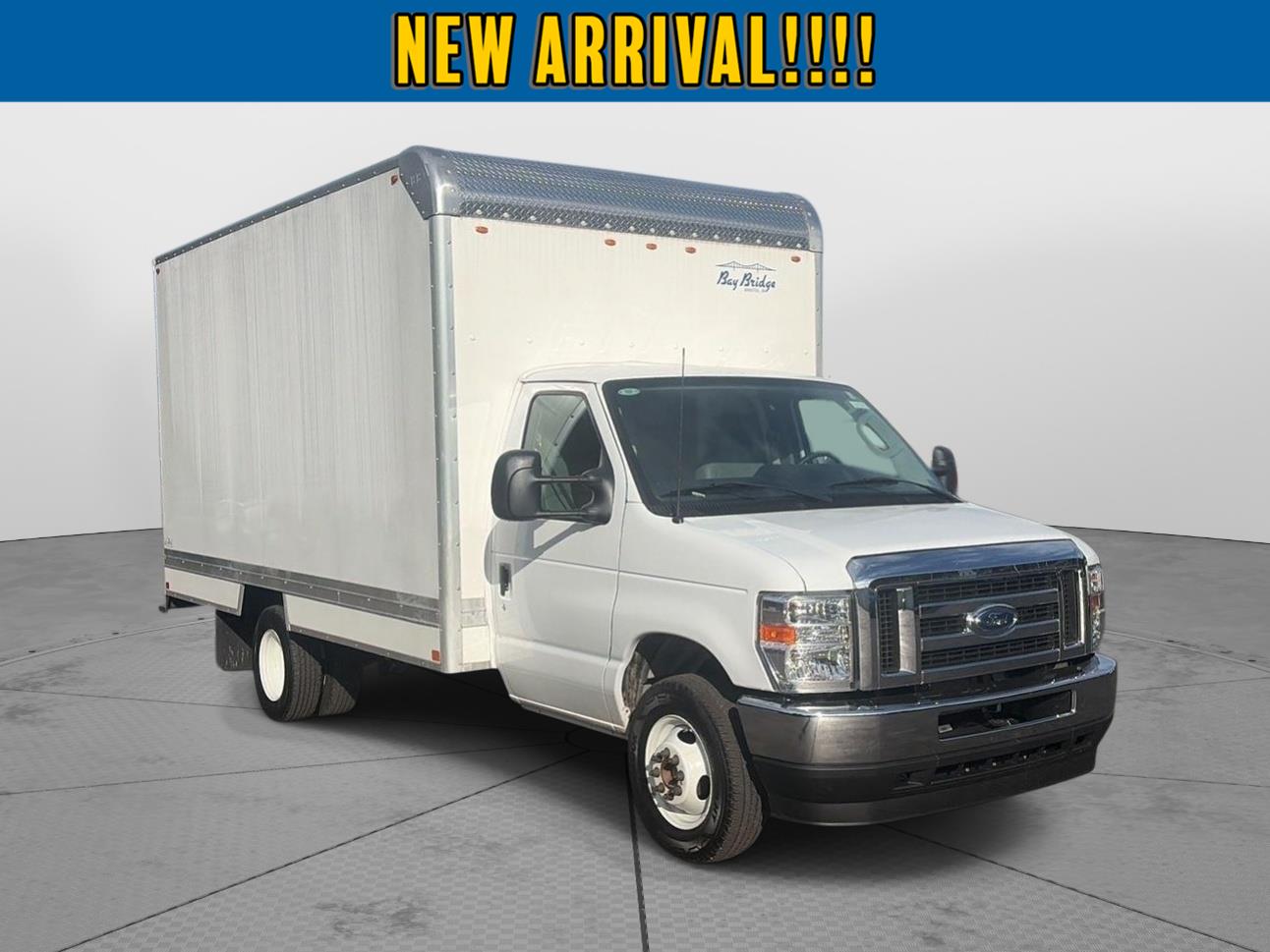 2024 Ford E-Series Chassis E-350 SD Cutaway SB RWD