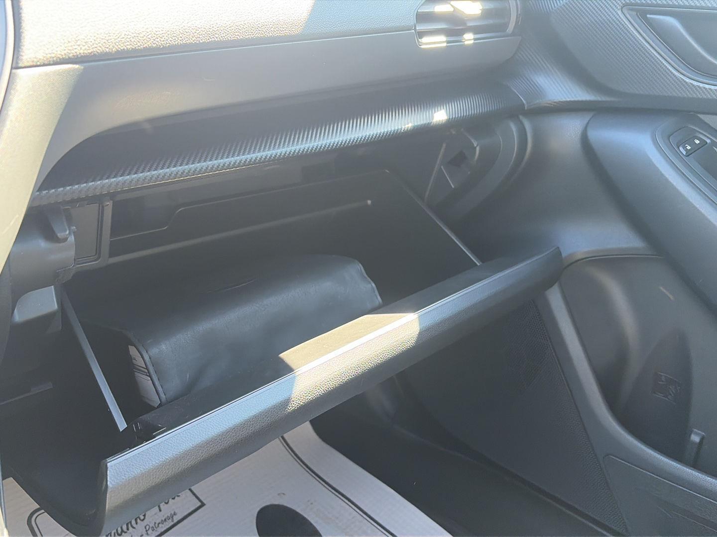 2024 Subaru Crosstrek photo 18 of 24