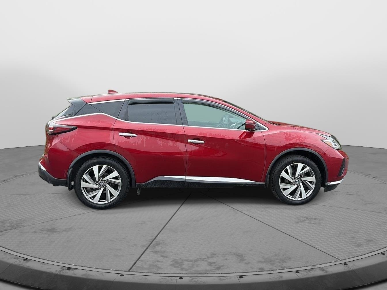 2021 Nissan Murano photo 8 of 17