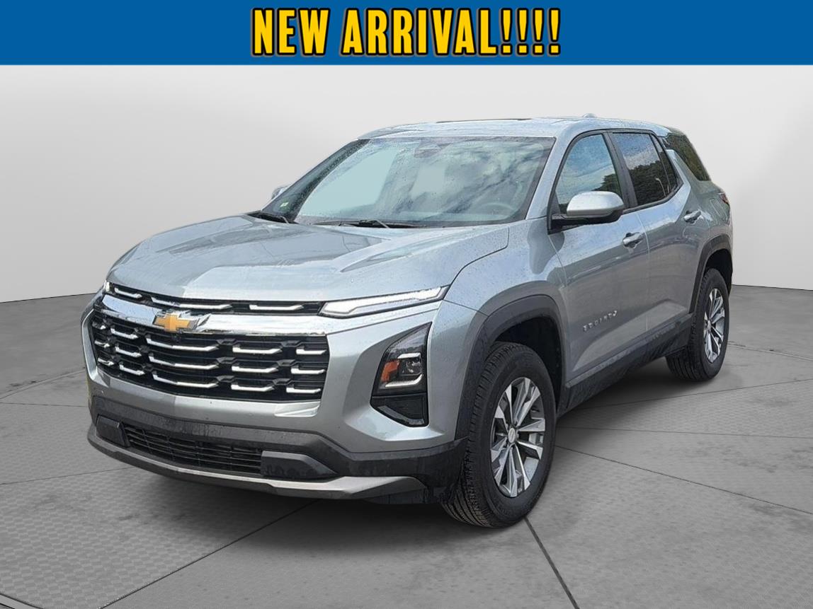 2026 Chevrolet Equinox photo 6 of 8