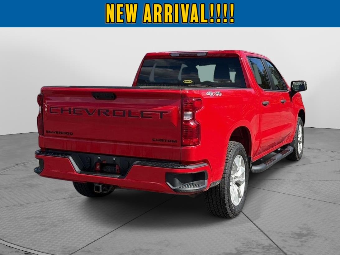 2023 Chevrolet Silverado 1500 photo 3 of 8