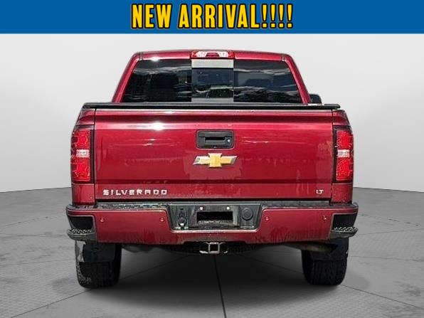 2018 Chevrolet Silverado 1500 photo 4 of 8