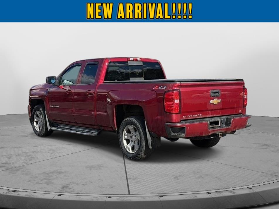 2018 Chevrolet Silverado 1500 photo 5 of 8