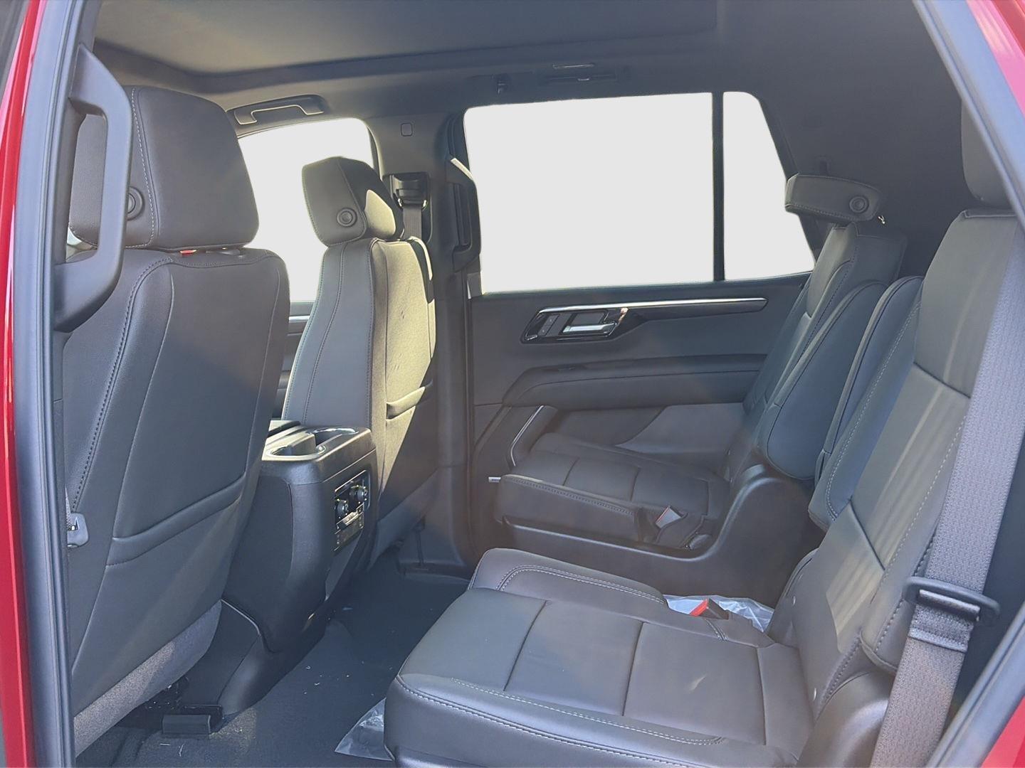 2026 Chevrolet Tahoe photo 25 of 29