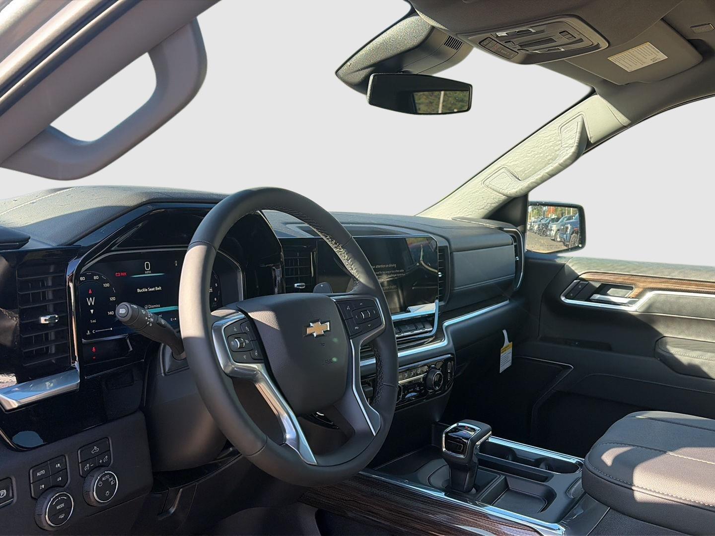 2026 Chevrolet Silverado 1500 photo 9 of 25
