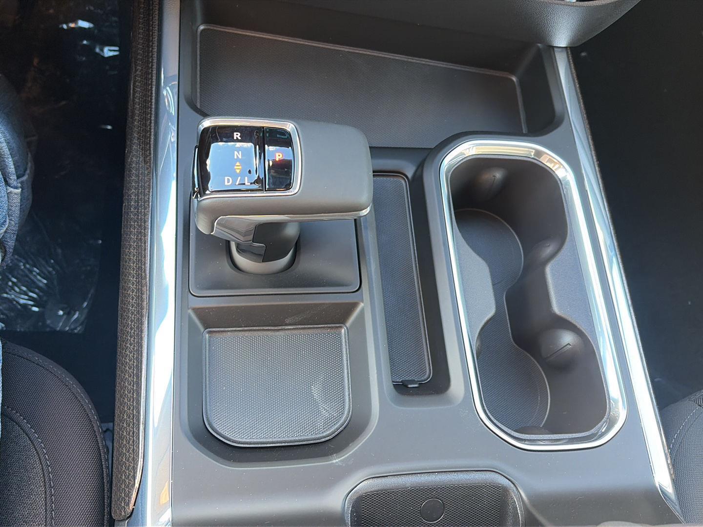 2026 Chevrolet Silverado 1500 photo 18 of 25