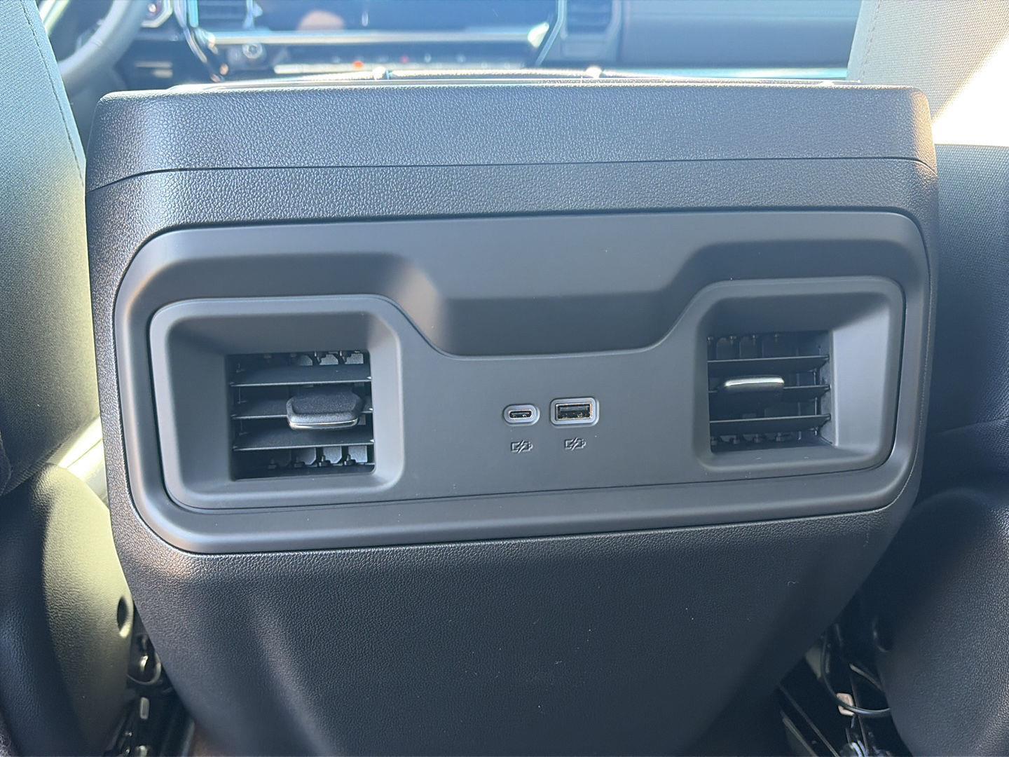 2026 Chevrolet Silverado 1500 photo 24 of 25