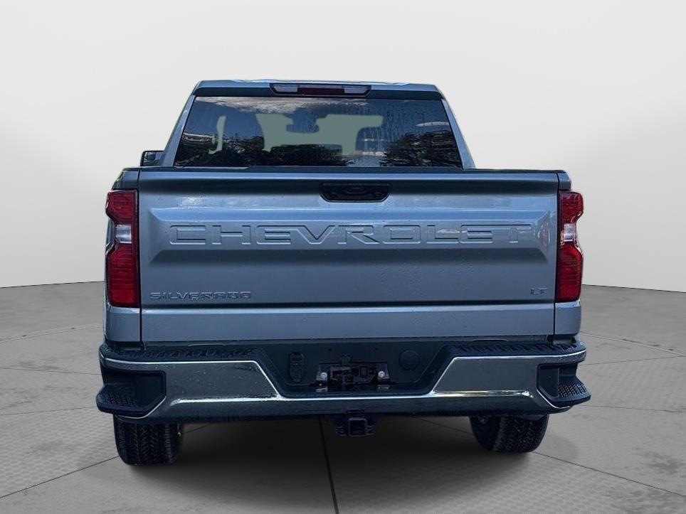 2026 Chevrolet Silverado 1500 photo 4 of 19