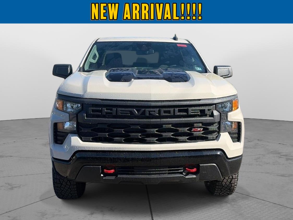 2026 Chevrolet Silverado 1500 photo 2 of 25