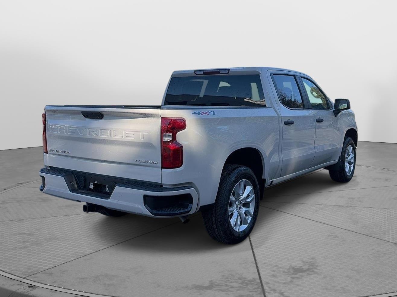 2026 Chevrolet Silverado 1500 photo 5 of 25