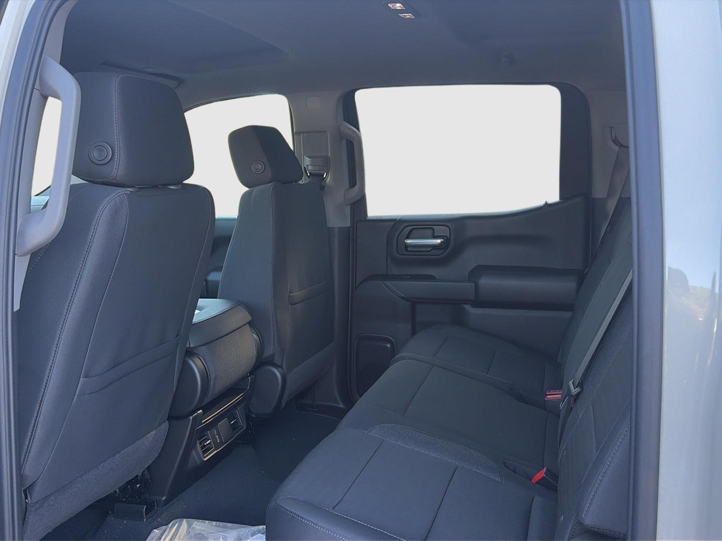 2026 Chevrolet Silverado 1500 photo 23 of 25