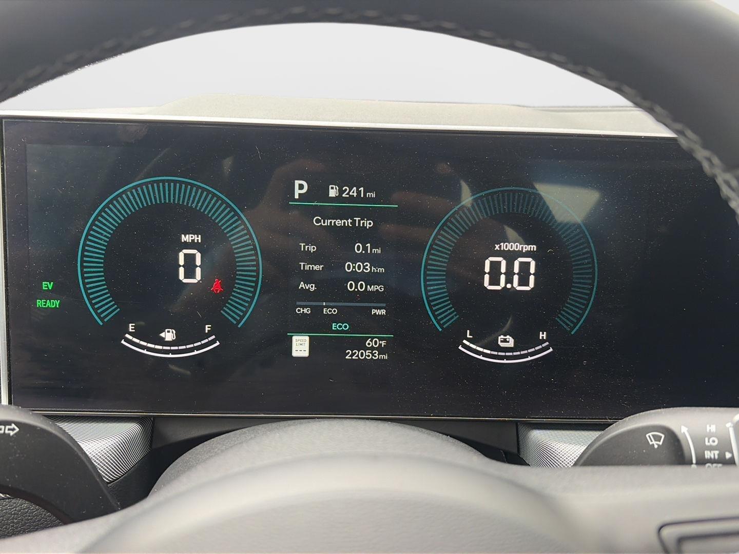 2025 Hyundai Sonata Hybrid photo 9 of 25
