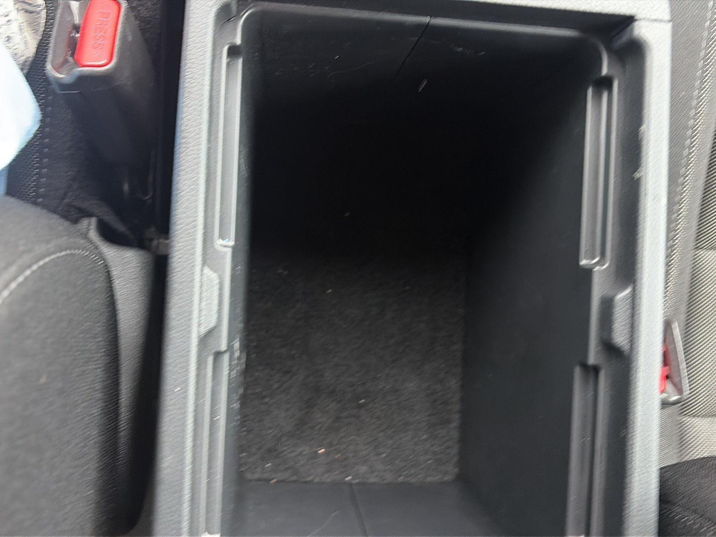 2025 Honda CR-V photo 18 of 24