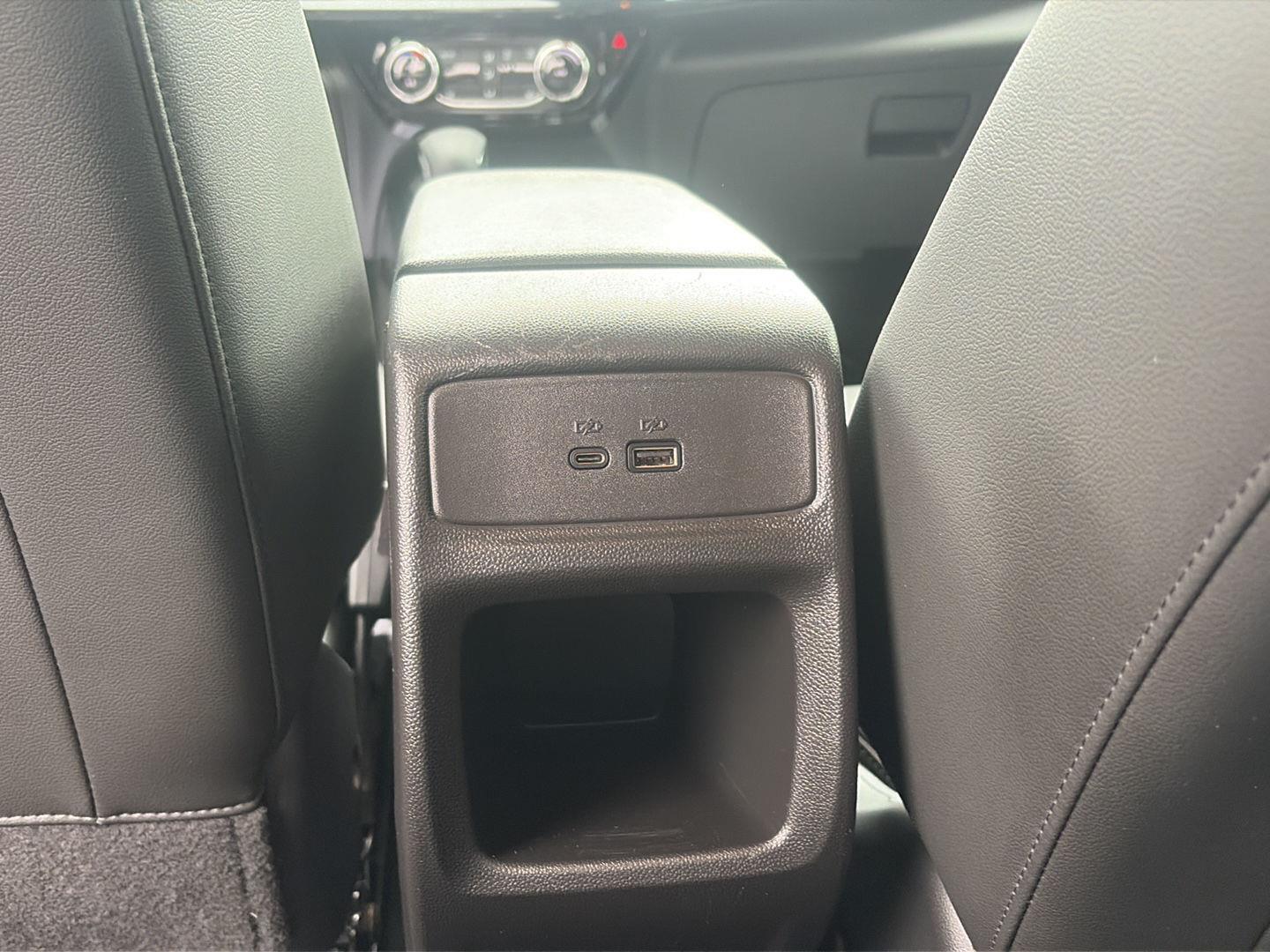 2025 Chevrolet Trax photo 22 of 23