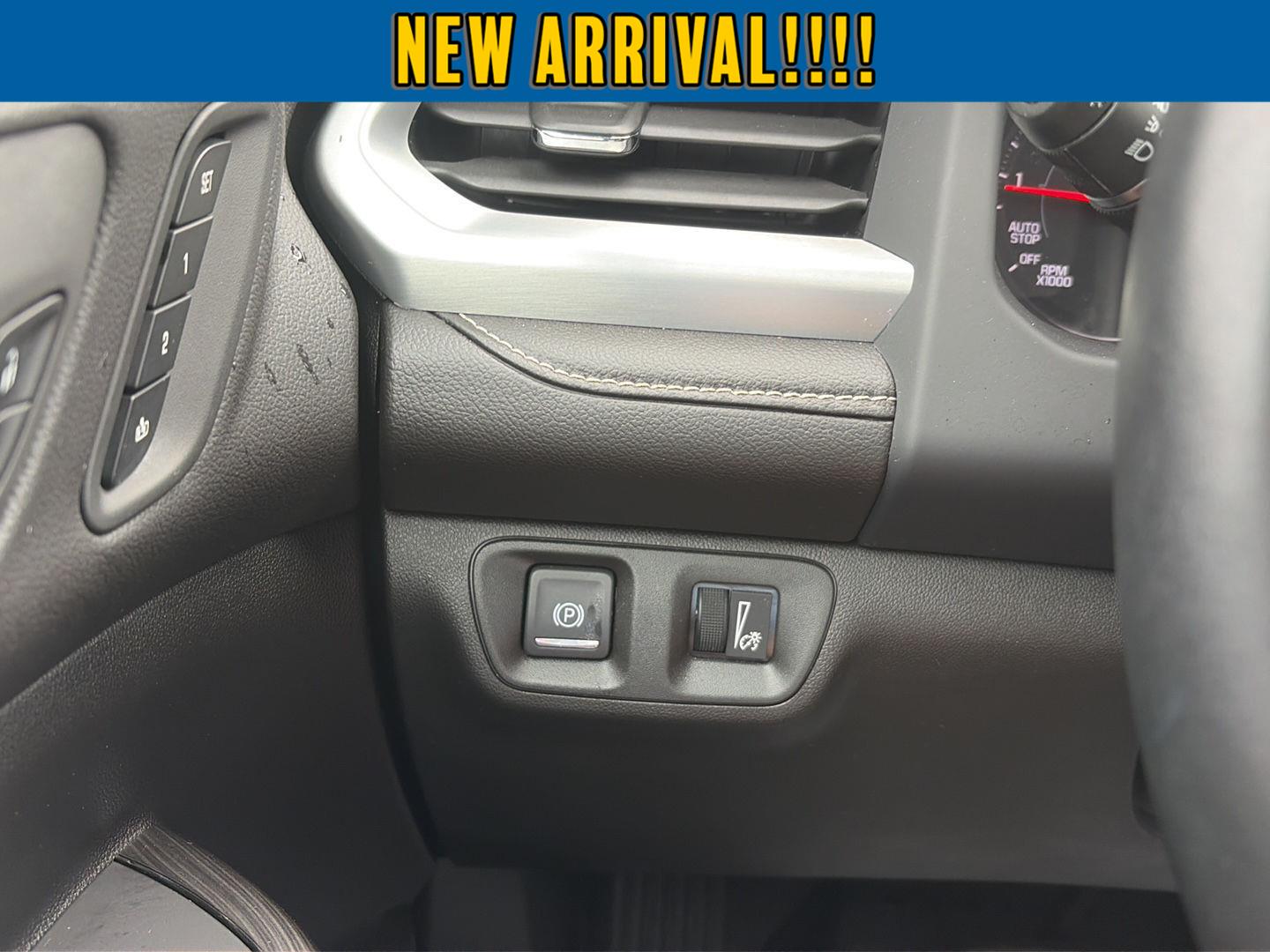 2023 GMC Acadia photo 11 of 25