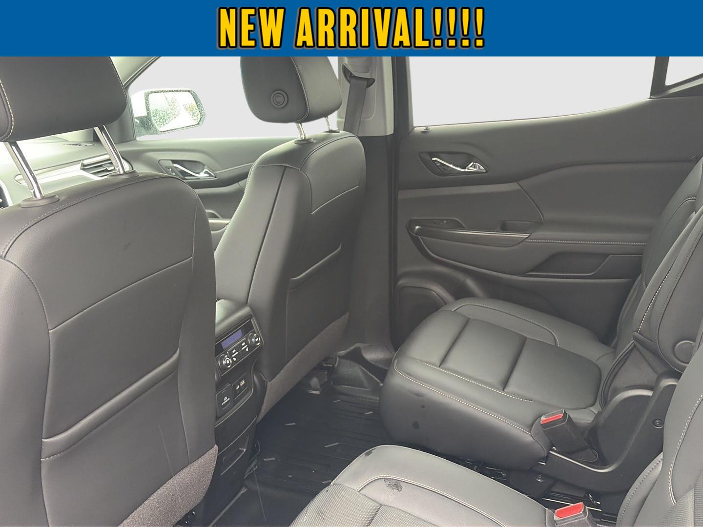 2023 GMC Acadia photo 22 of 25
