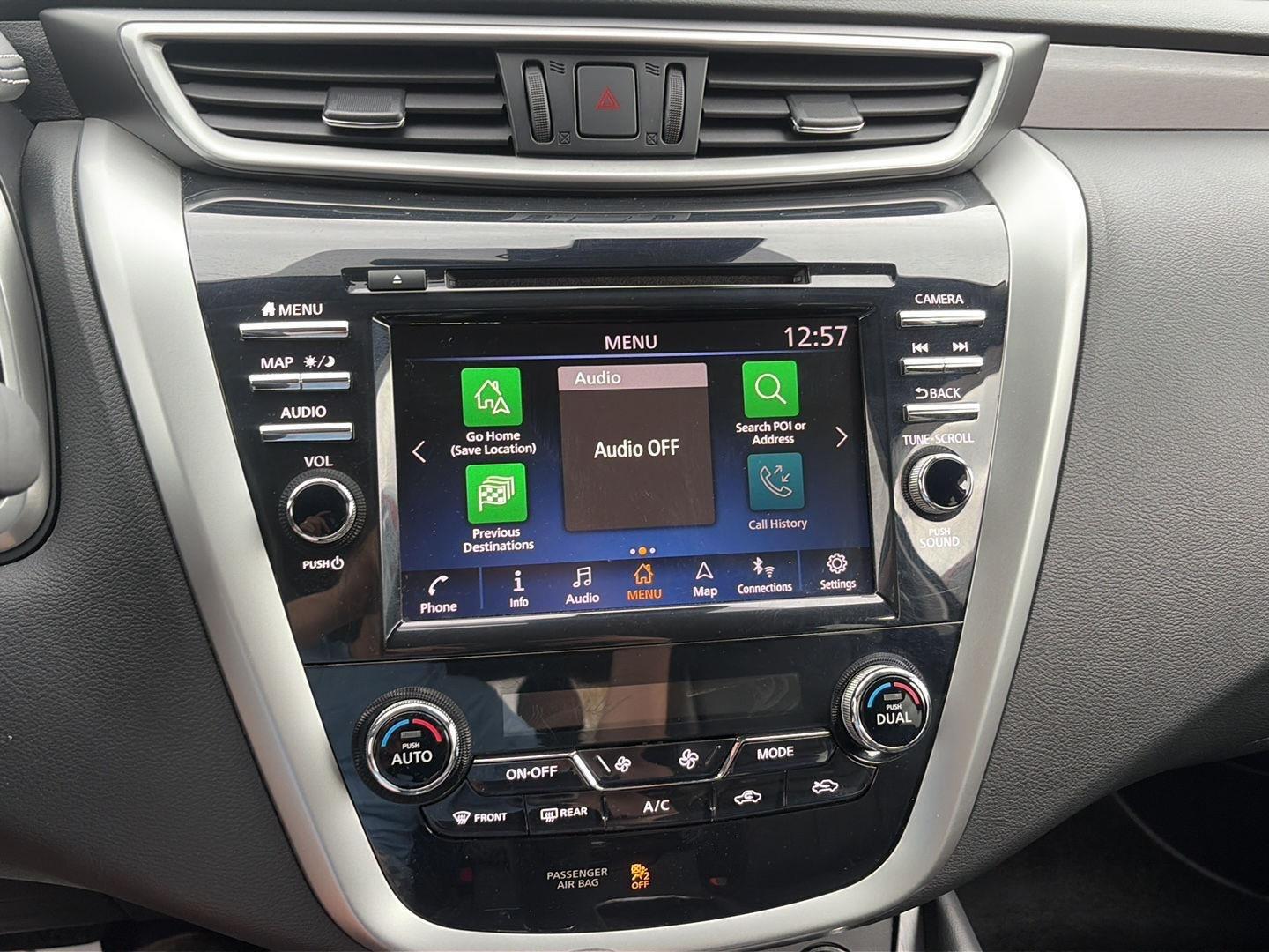 2021 Nissan Murano photo 13 of 17
