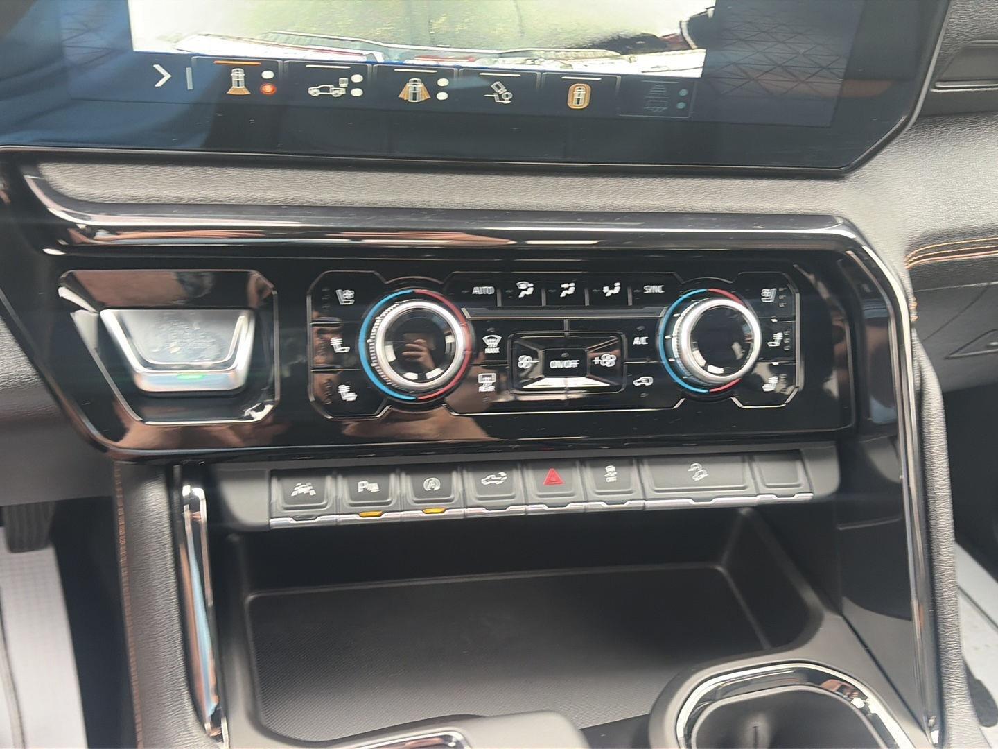 2024 GMC Sierra 1500 photo 14 of 24