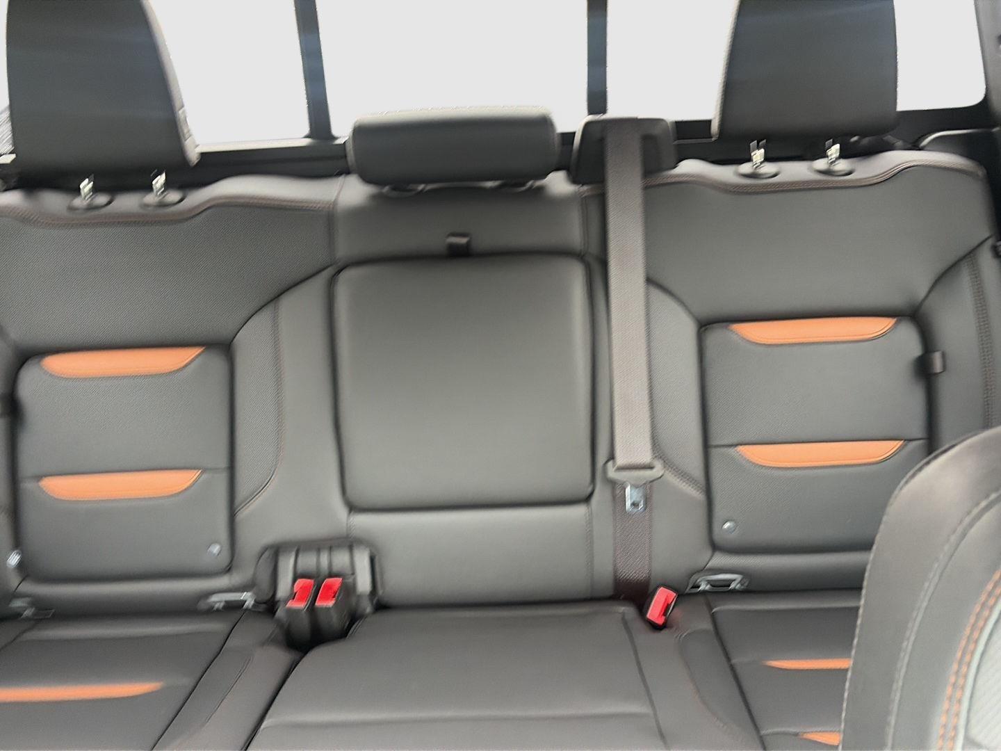 2024 GMC Sierra 1500 photo 21 of 24