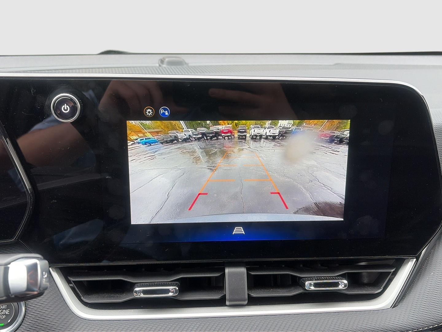 2026 Chevrolet Equinox photo 13 of 19