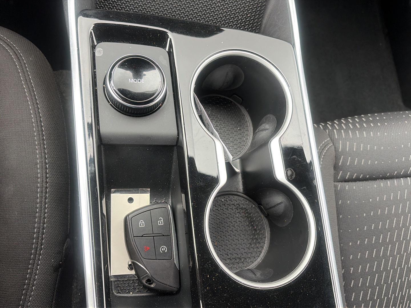 2026 Chevrolet Equinox photo 16 of 19