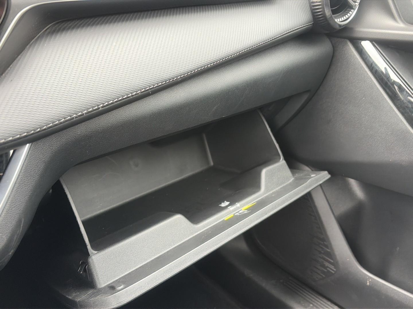 2026 Chevrolet Equinox photo 18 of 19