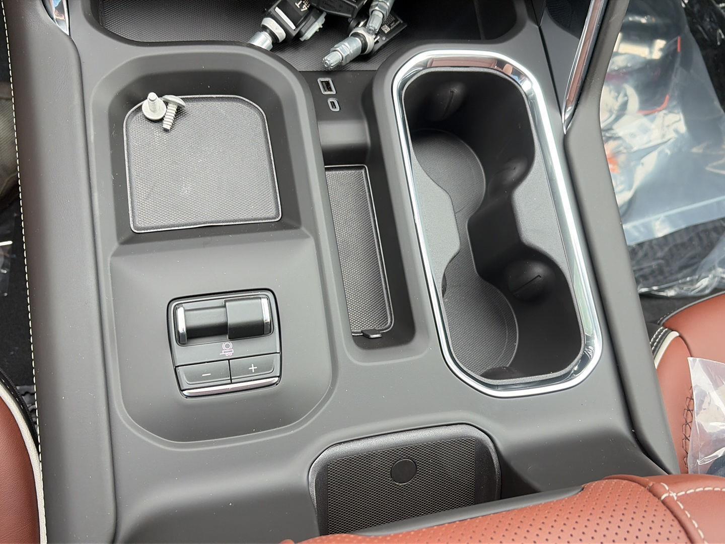 2026 GMC Sierra 2500HD photo 15 of 27