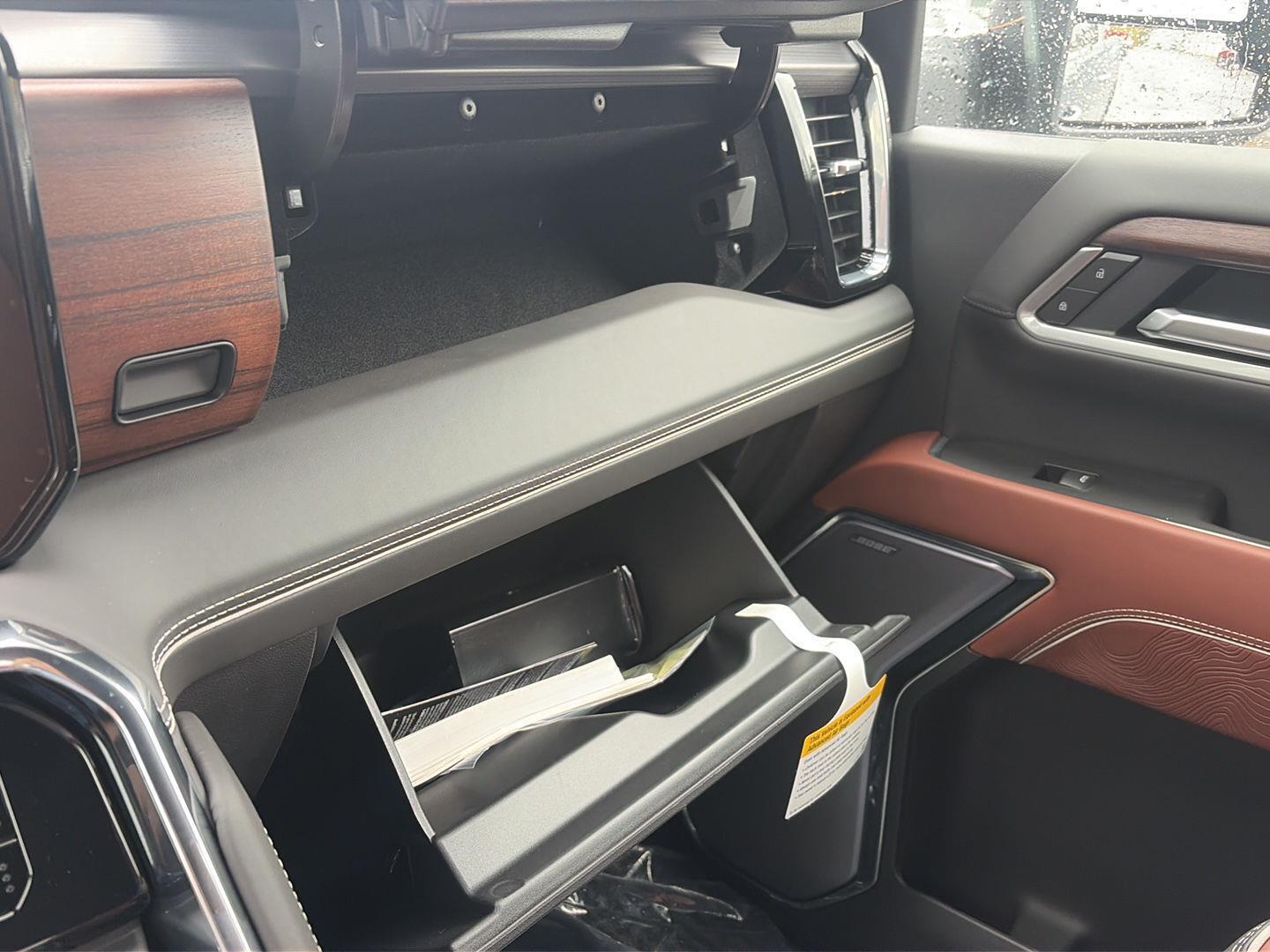 2026 GMC Sierra 2500HD photo 18 of 27