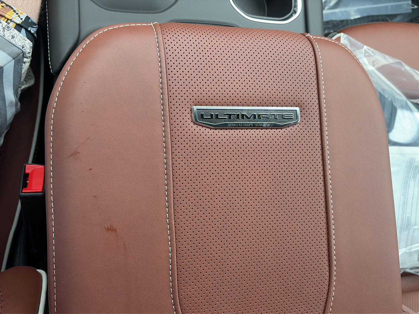 2026 GMC Sierra 2500HD photo 19 of 27