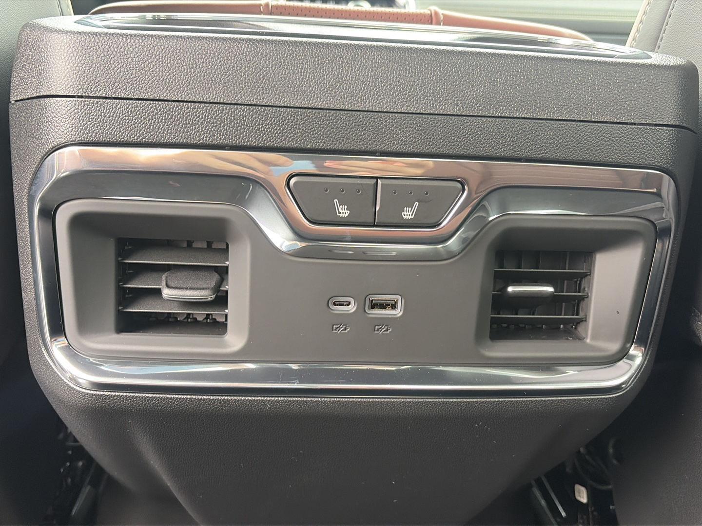 2026 GMC Sierra 2500HD photo 26 of 27
