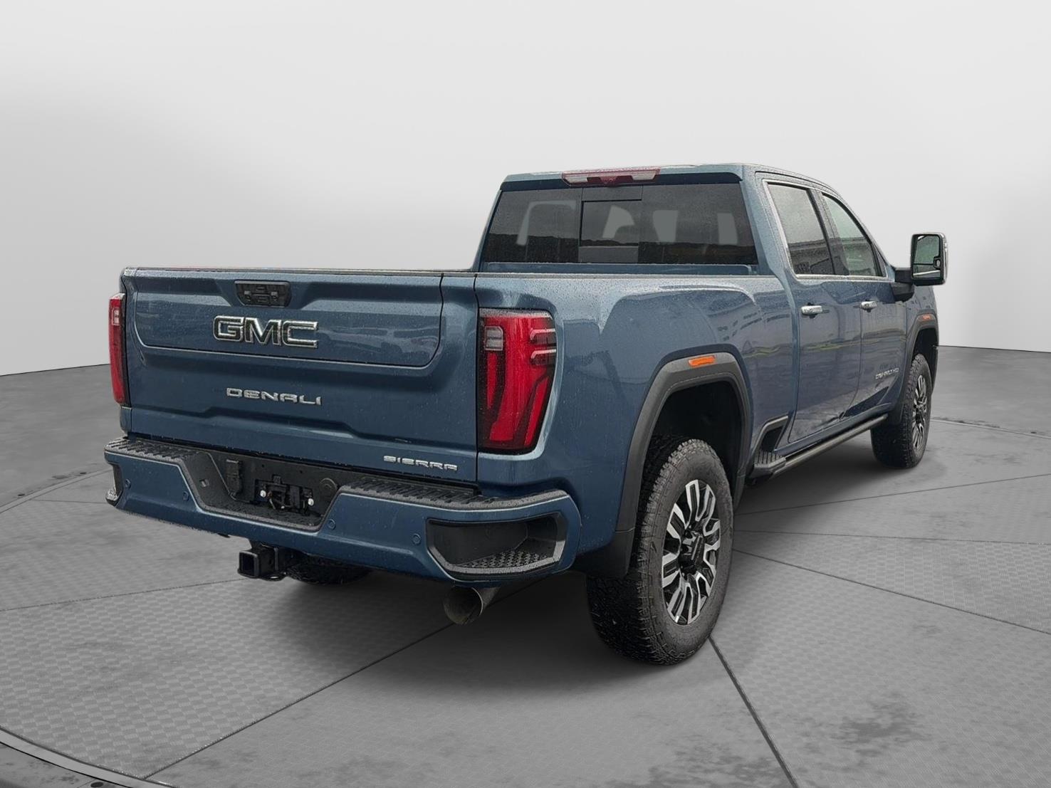 2026 GMC Sierra 2500HD photo 5 of 25