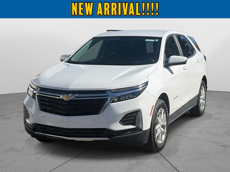 2022 Chevrolet Equinox photo 2 of 11