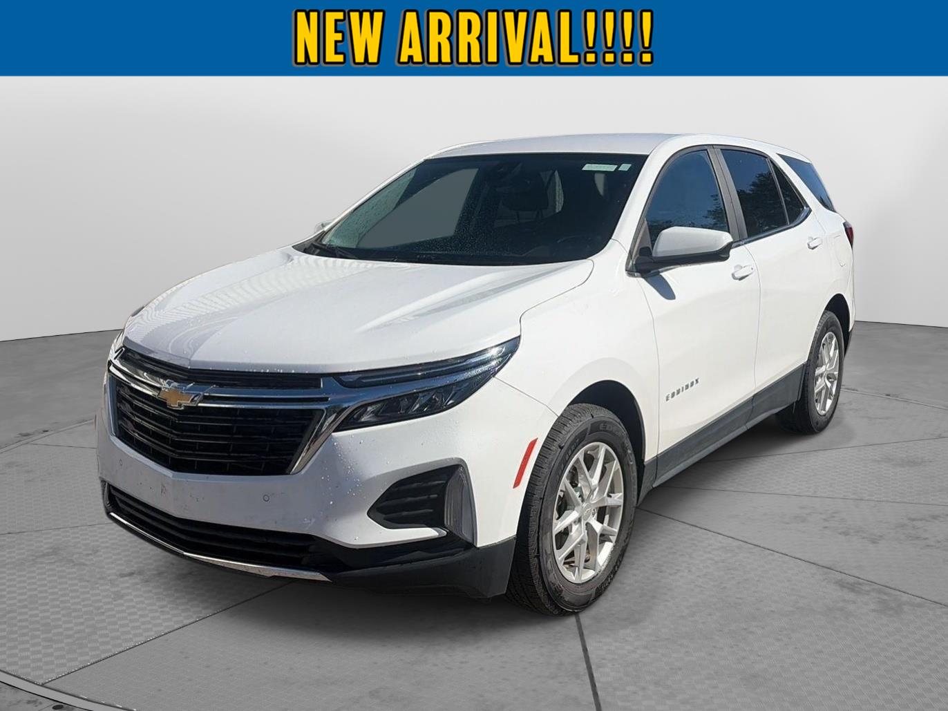 2022 Chevrolet Equinox photo 9 of 11