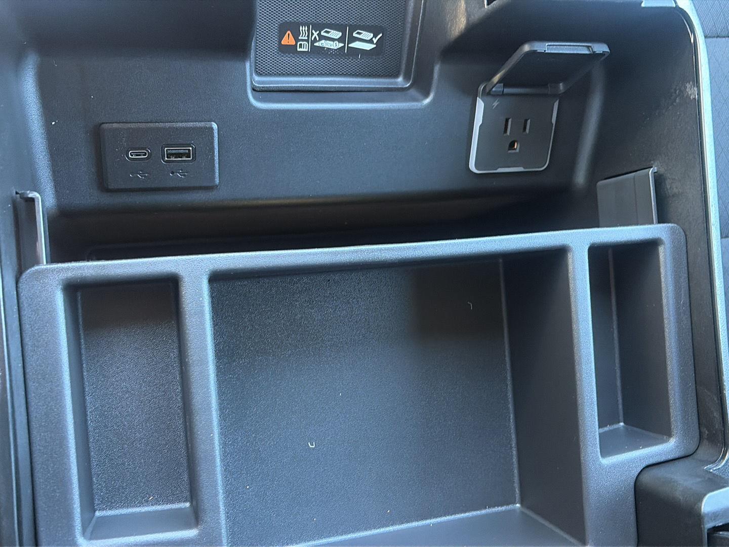 2026 Chevrolet Silverado 2500HD photo 24 of 31