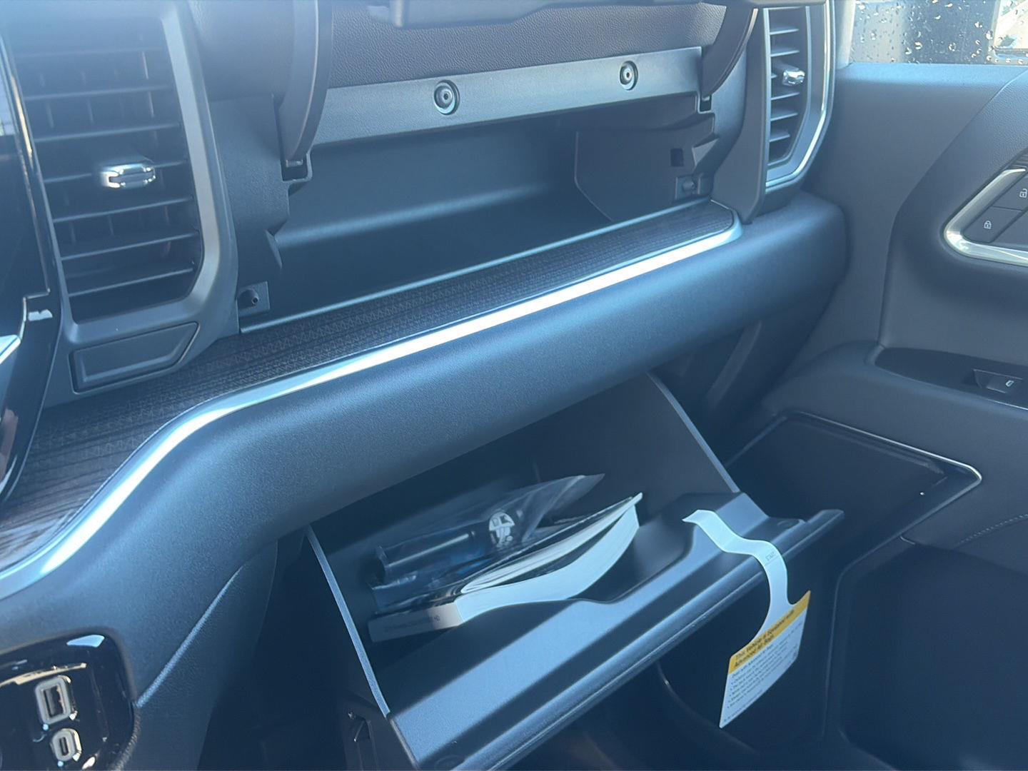 2026 Chevrolet Silverado 2500HD photo 25 of 31