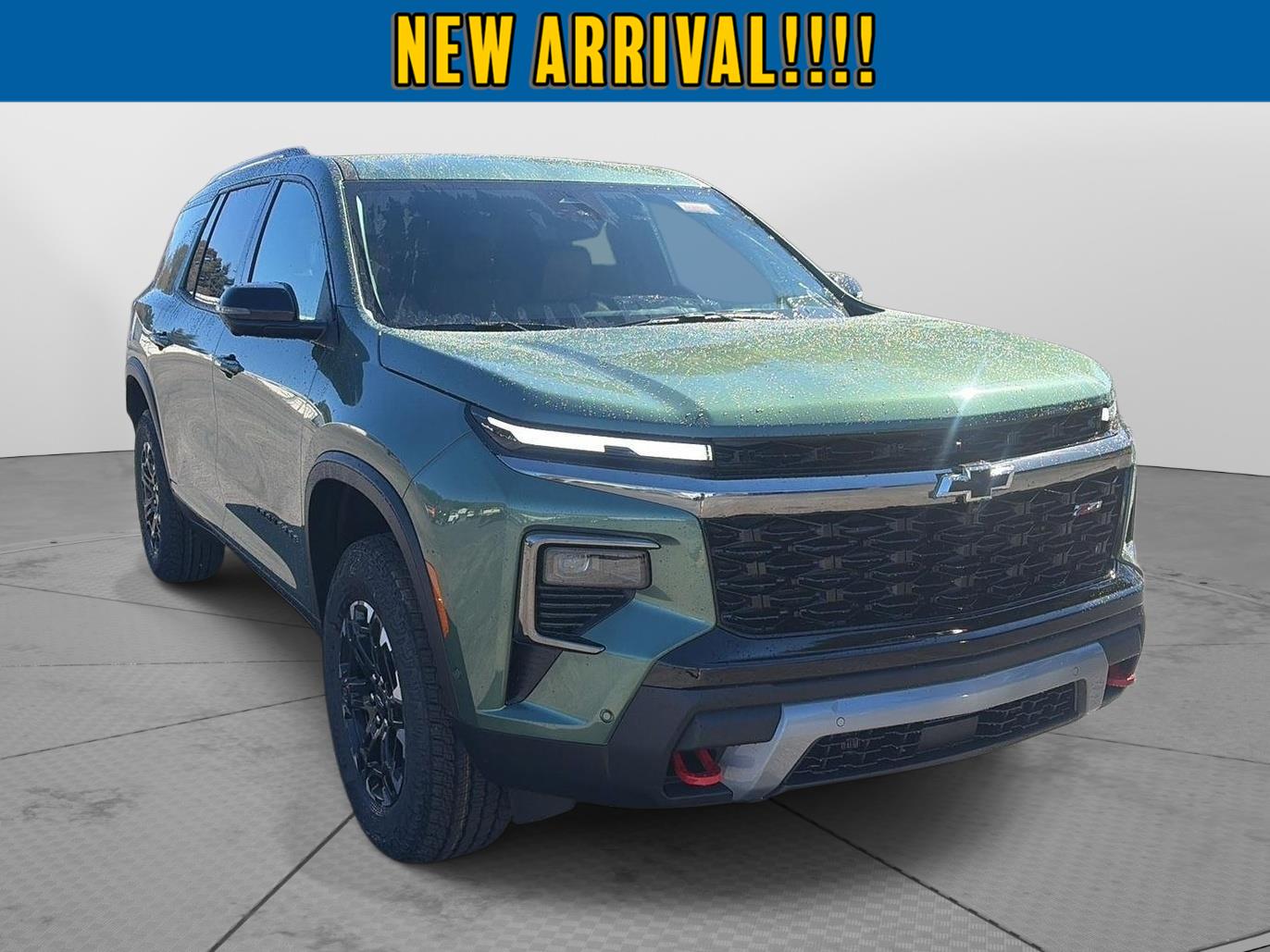 2027 Chevrolet Traverse photo 3 of 34