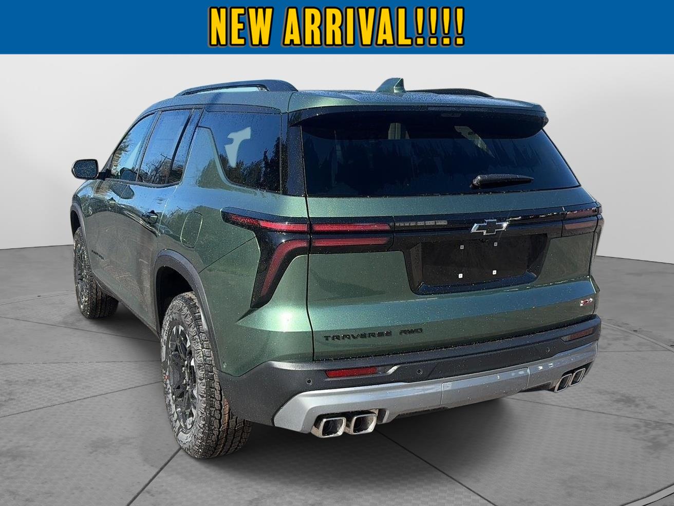 2027 Chevrolet Traverse photo 7 of 34