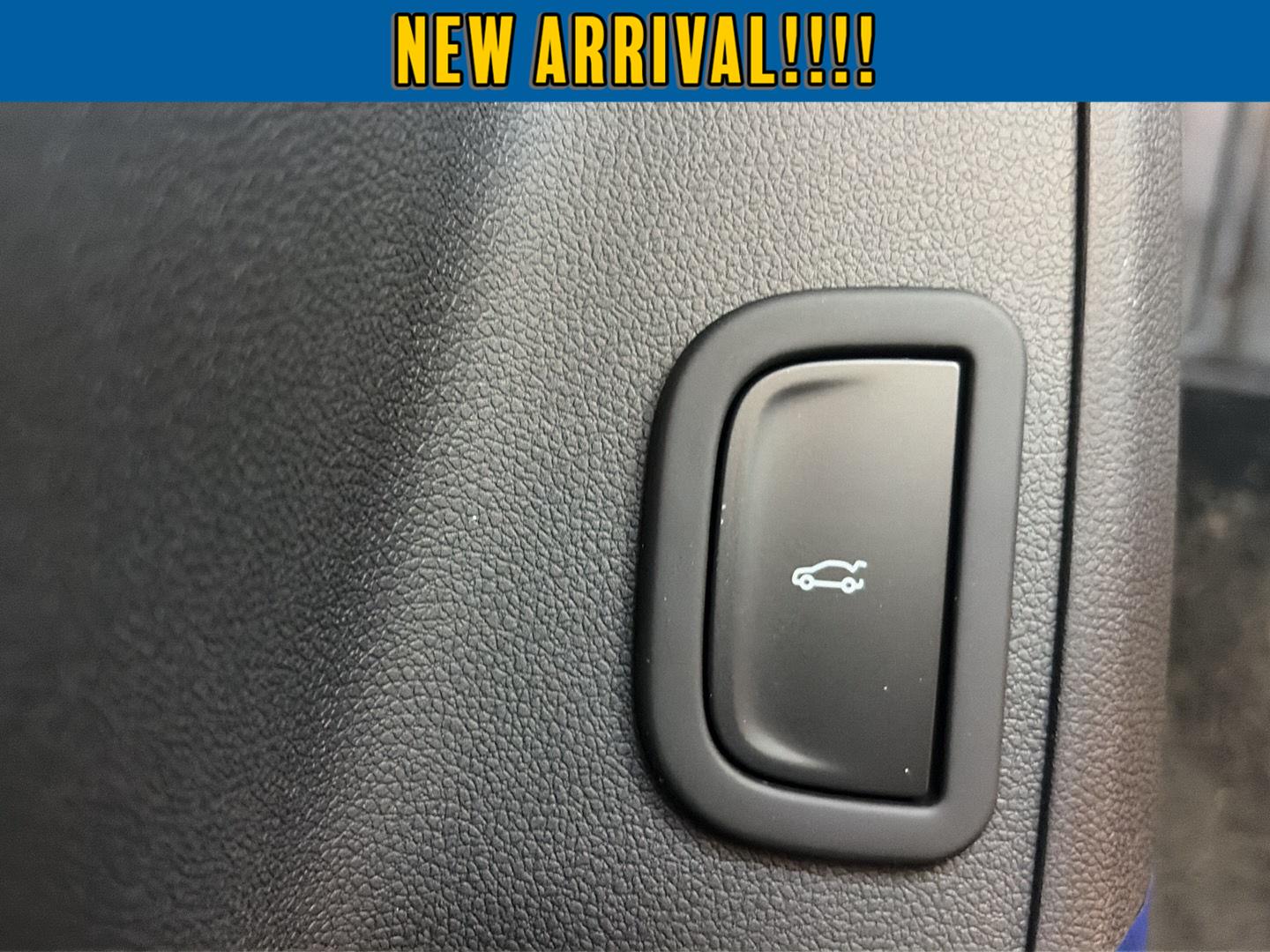 2027 Chevrolet Traverse photo 18 of 34