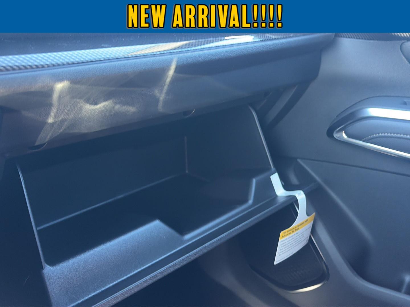 2027 Chevrolet Traverse photo 26 of 34