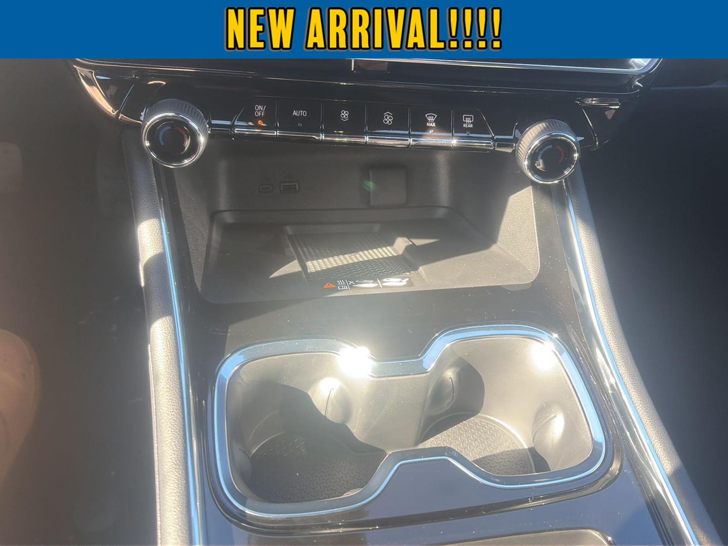 2027 Chevrolet Traverse photo 18 of 27