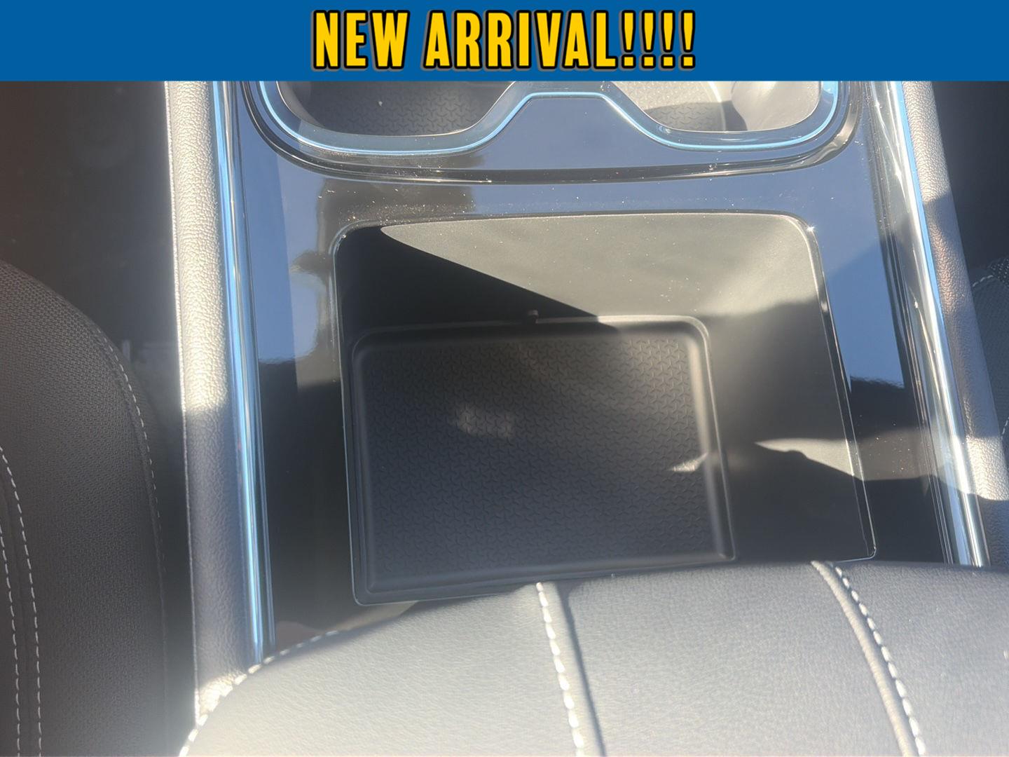 2027 Chevrolet Traverse photo 19 of 27