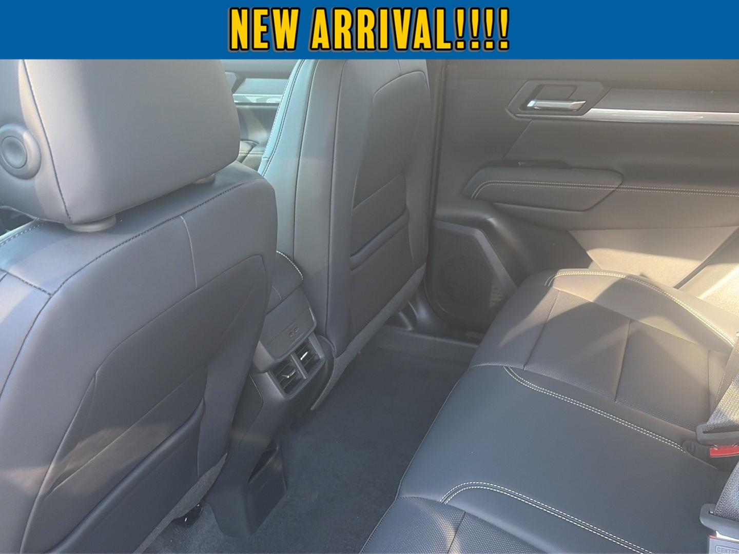 2027 GMC Terrain photo 26 of 28